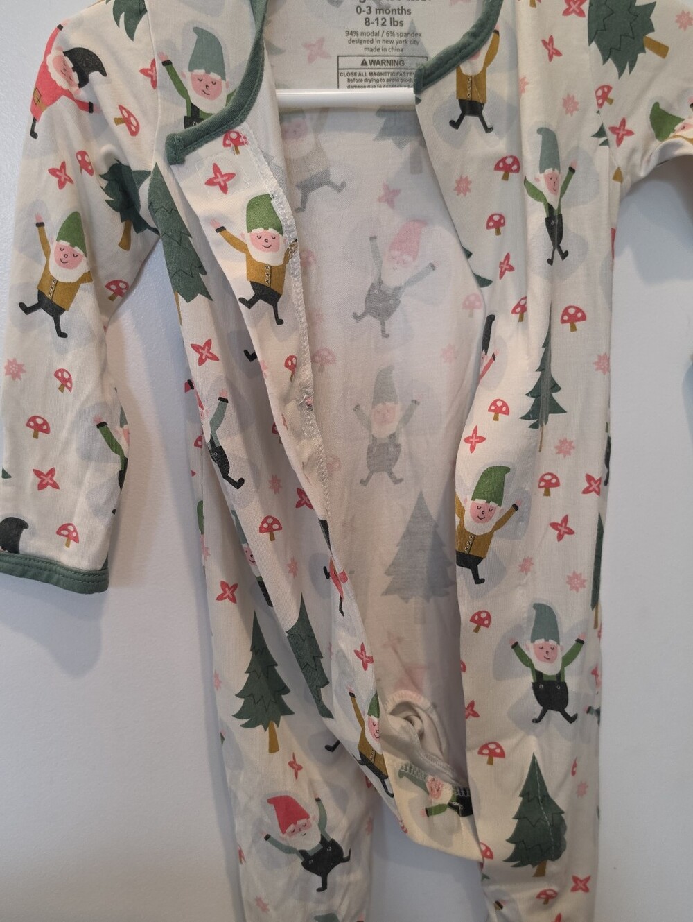Magnetic Me Modal Magnetic Footed Baby Pajama Sleeper Newborn Gnome for Holidays - Picture 5 of 5